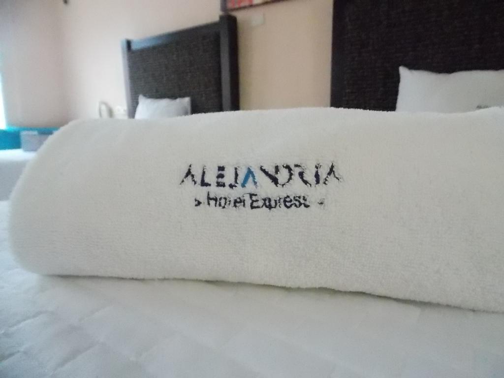Hotel Express Alejandria Халапа Екстер'єр фото